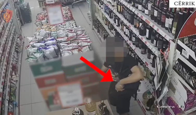 Autorë të disa grabitjeve, arrestohen 2 të rinjtë në Cërrik, të dënuar edhe më parë për vjedhje
