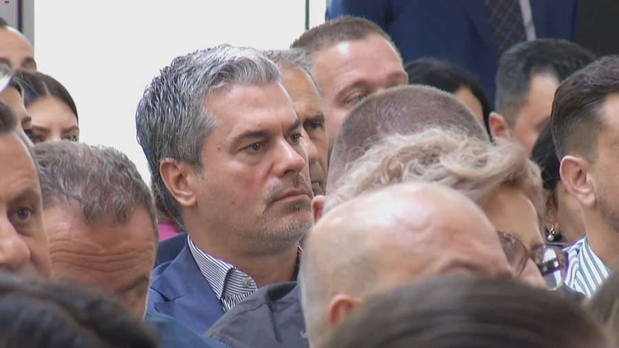 Dorëheqja e Ermal Dredhës, Rama: Kreu i bashkisë u zbut më shumë seç duhet
