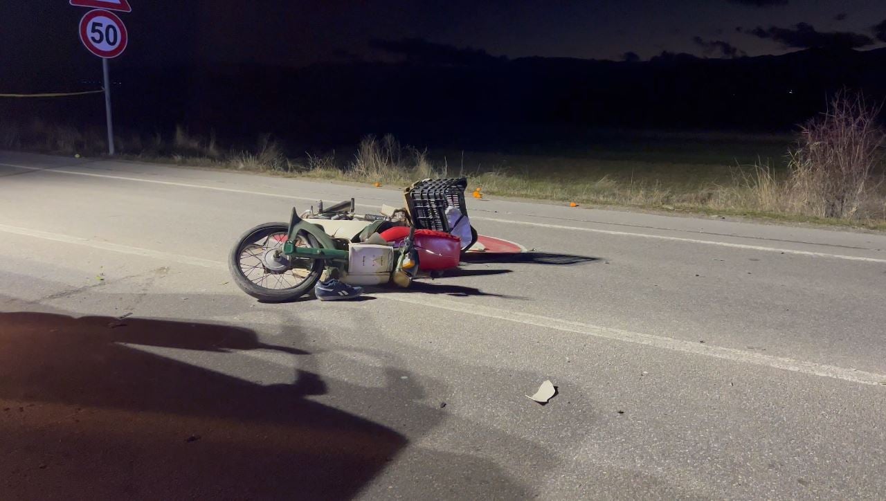 Aksident në Pogradec, plagoset rëndë drejtuesi i një motori ( Video)
