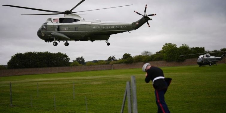 Helikopteri i çiftit Trump pëson defekt, Shtëpia e Bardhë sqaron ngjarjen: Ndodhi kur…