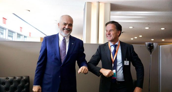 Rutte pret nesër Ramën në selinë e NATO-s, zbardhen detajet