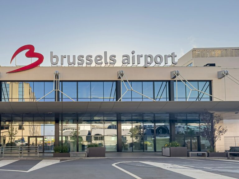 Hakerët paralizojnë aeroportet e Evropës…për të shkaktuar frikë!