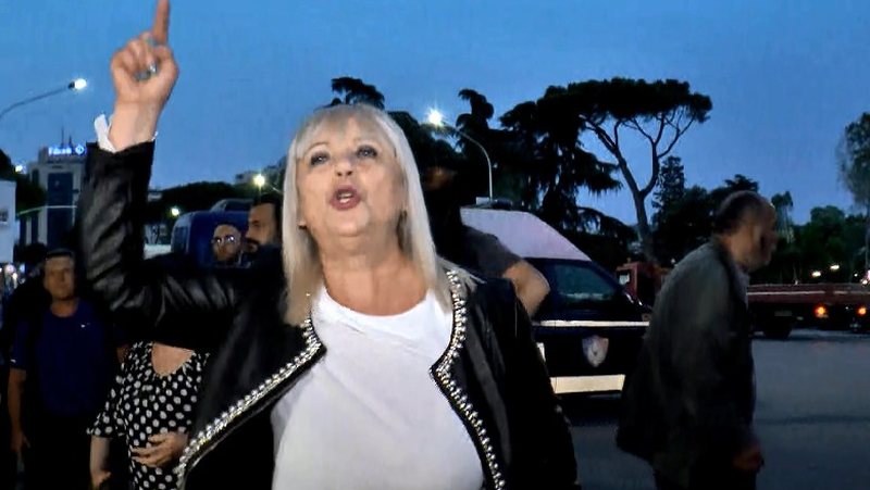 “Të mos merret me Diellën”/ Kalaja: Opozita të ngrihet në protesta të fuqishme, deri në rrethim të Kryeministrisë dhe..