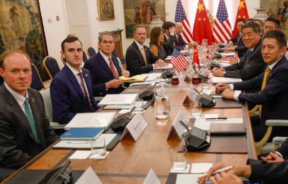 “Lufta” për TikTok, mbyllen bisedimet Kinë-SHBA në Madrid! Trump: Kemi arritur një marrëveshje..