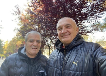 “Shit-blerjet e politikanëve, mos u ankoni për Ramën, Berisha i mori atij Ilir Metën dhe Kastriot Islamin, jo zyrtarë të dorës së dytë”