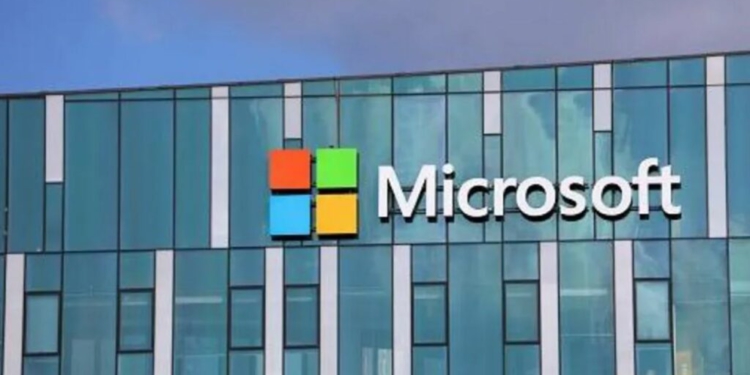 Problem tek shërbimet cloud të Microsoft-it, shkak ndërprerjet në kabllot nënujore në Detin e Kuq