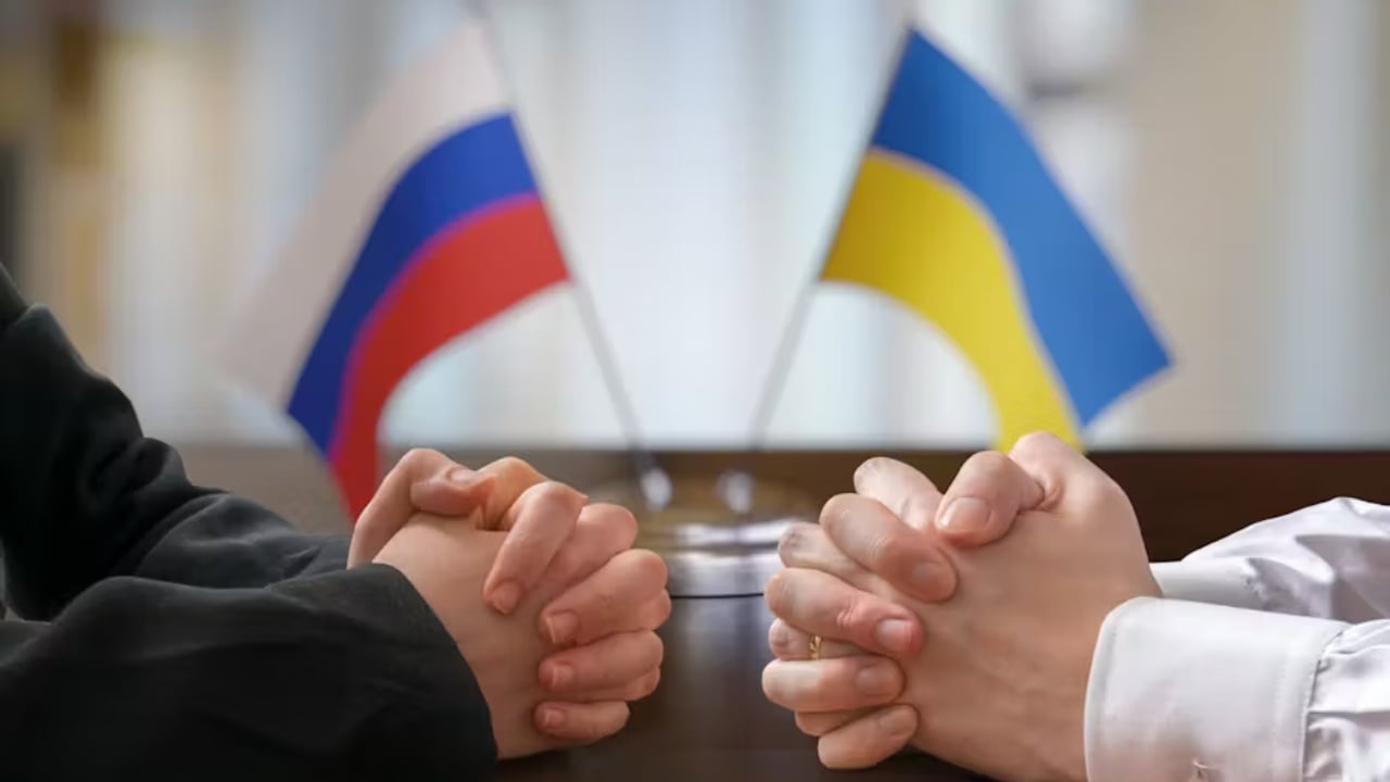 “Moska e hapur për paqe”, ministri i Jashtëm rus zbulon kushtet për t’i dhënë fund luftës në Ukrainë