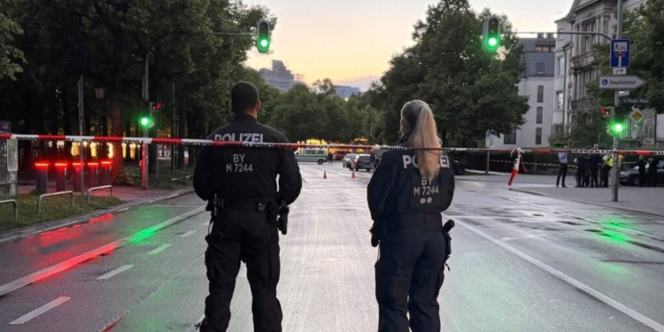 Nxënësi nga Kosova plagosi mësuesen, policia gjermane: Dyshime për arsye fetare