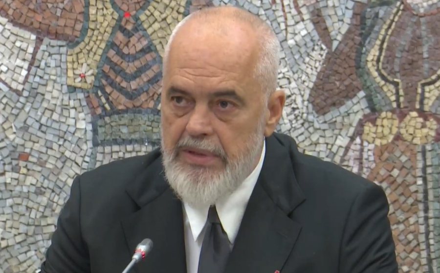 Paketa për mbrojtjen e territorit/ Rama: Do mbrojmë projektet e “përdhunuara” nga frymëzimi i ndërtimeve pa leje