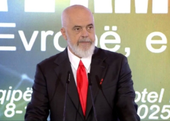 “Hallka më e dobët e shtetit, diplomacia ekonomike”!/ Rama: Kontributi i ambasadorëve thuajse inegzistent