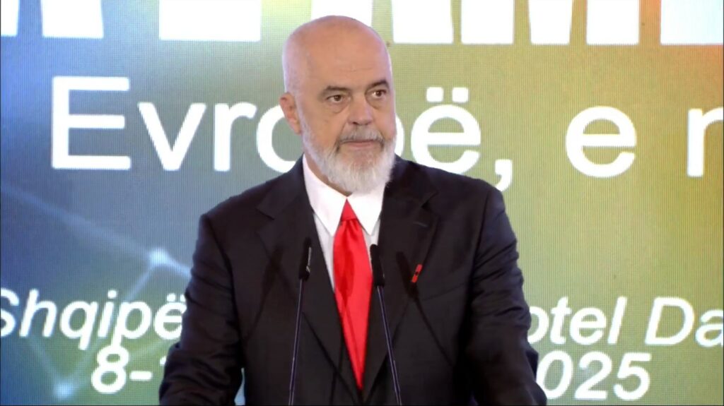“Hallka më e dobët e shtetit, diplomacia ekonomike”!/ Rama: Kontributi i ambasadorëve thuajse inegzistent