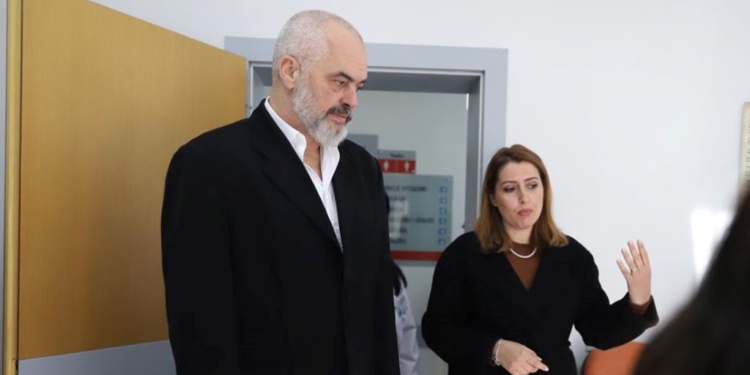 Rama propozon Manastirliun për kryebashkiake të Tiranës: Gjyqi ndaj Veliajt, brutal! Kanë dalë nga ‘tezgat’ biseda me…