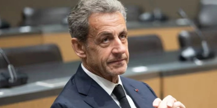 “Nuk po shpresoj për falje presidenciale nga Macron”, Sarkozy pas dënimit 5-vjeçar: Nuk mund të falem për..