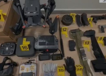Masakra në Shkodër, shpallen në kërkim 2 bashkëpunëtorët/ Zbulohet arsenal armësh, dronë dhe kapsolla detonatorë
