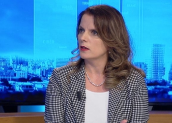 Virozat mbeten ende shqetësim, Tomini: Vaksinimi, mbrojtja më e mirë!