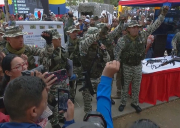 “Ju zhdukim nga faqja e dheut!”, Trump kërcënon Venezuelën: Maduro drejton kartelet e drogës