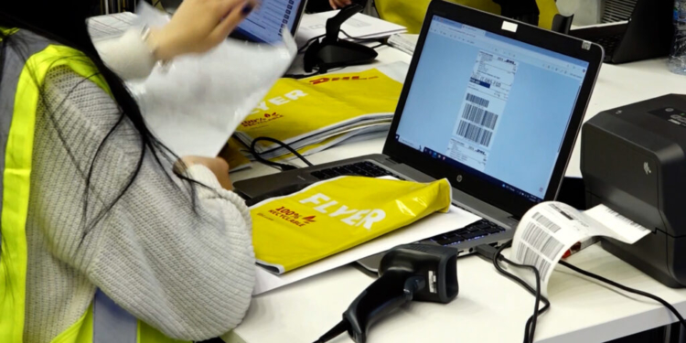 Borxhet e votës së diasporës, DHL “kërcënon” KQZ-në: Paguani 863 mln lekë brenda 15 ditësh, ose..