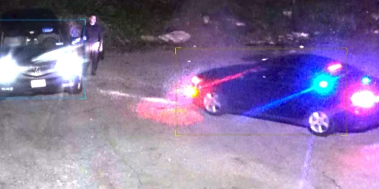 Po hidhte mbeturinat e biznesit të tij në park, policia arreston në flagrancë shqiptarin në Nju Jork