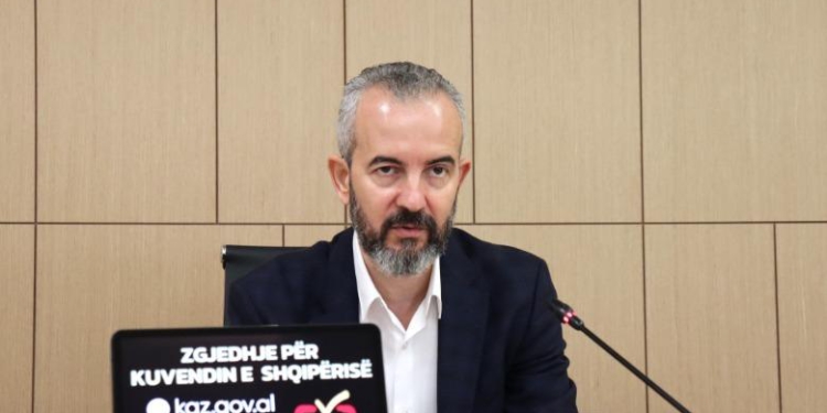 Të pavarur, por ende pa firma mbështetëse nga zgjedhësit! Celibashi: Asnjë kandidat opozitar s’ka tërhequr formularët