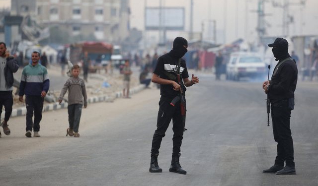 Hamasi këmbëngul të lirohen 7 të dënuar palestinezë të profilit të lartë, përfshirë Barghoutin