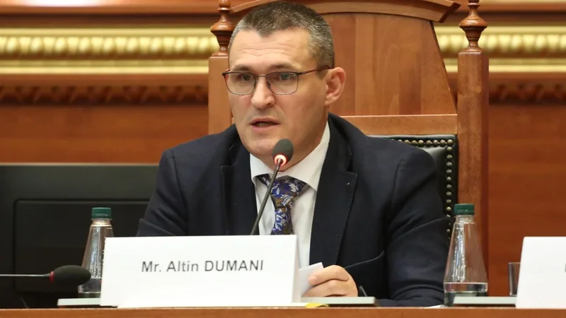 Dumani në Kuvend: Kriminelët shqiptarë bashkëpunojnë ngushtësisht me ata serbë e malazezë