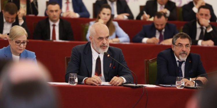 Mediat zbulojnë emrat: Kush janë kandidatët e PS në tre bashki