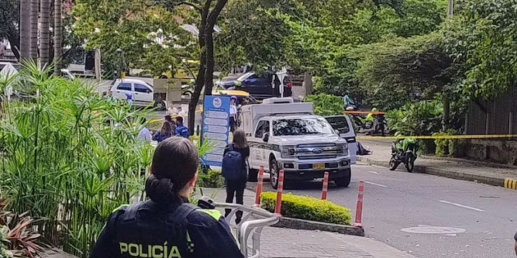 Ekzekutohet një shqiptar në Medelin të Kolumbisë, mediat zbulojnë emrin: Shoqëruesja mbeti e plagosur! Dyshohet se…