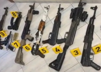 Fier, zbulohet një bazë kriminale. Sekuestrohet arsenal armësh! (VIDEO)