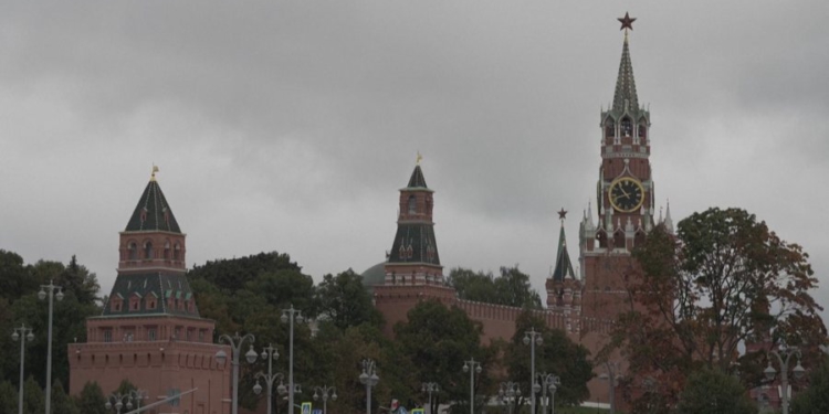 Kremlini: S’ka datë për takimin Putin-Trump, asgjë nuk është finalizuar