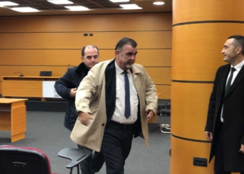 “Shërbëtor i Yuri Kim”, gazetari: Kalaja u sulmua nga PD kur dha vendimin për Kongresin