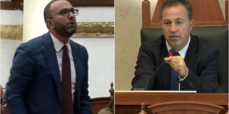 Tensione në Kuvend/ “Je i paaftë”, Peleshi përjashton Gazment Bardhin nga Kuvendi, paralajmëron Balliun (VIDEO)