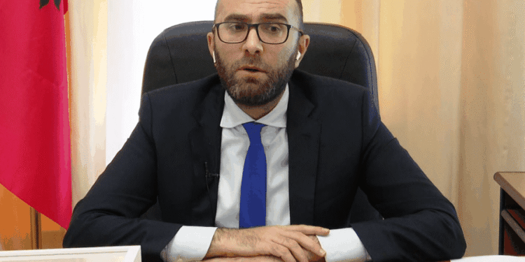 Arrestimi i avokatit Bajrami, reagon Gazment Bardhi: Shqipëria po zhbën çdo standard të shtetit
