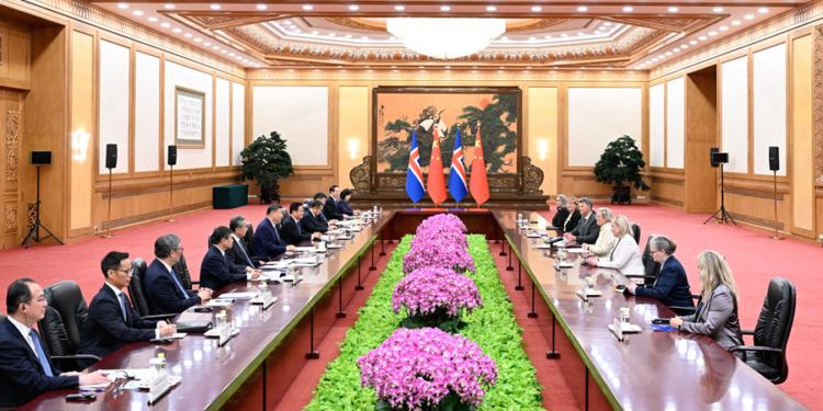 Kina dhe Islanda zotohen të rrisin bashkëpunimin