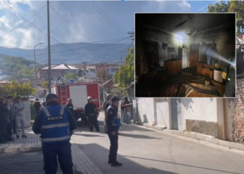 Tragjedia në Maliq, fëmijët po luanin me shkrepëse, nëna nxori vajzën dhe u rikthye për djalin, por humbën jetën të dy