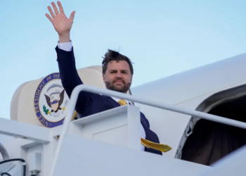 Hamasi: Procesi i kthimit të trupave kërkon kohë; JD Vance drejt Izraelit për shpëtimin e armëpushimit në Gaza
