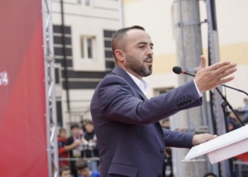 Suat Shaqiri bëhet kryetari i parë shqiptar në Komunën e Çashkës