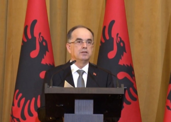 Pezullimi i zgjedhjeve në Tiranë, reagon presidenti Begaj: Do të respektoj vendimin e Kushtetueses