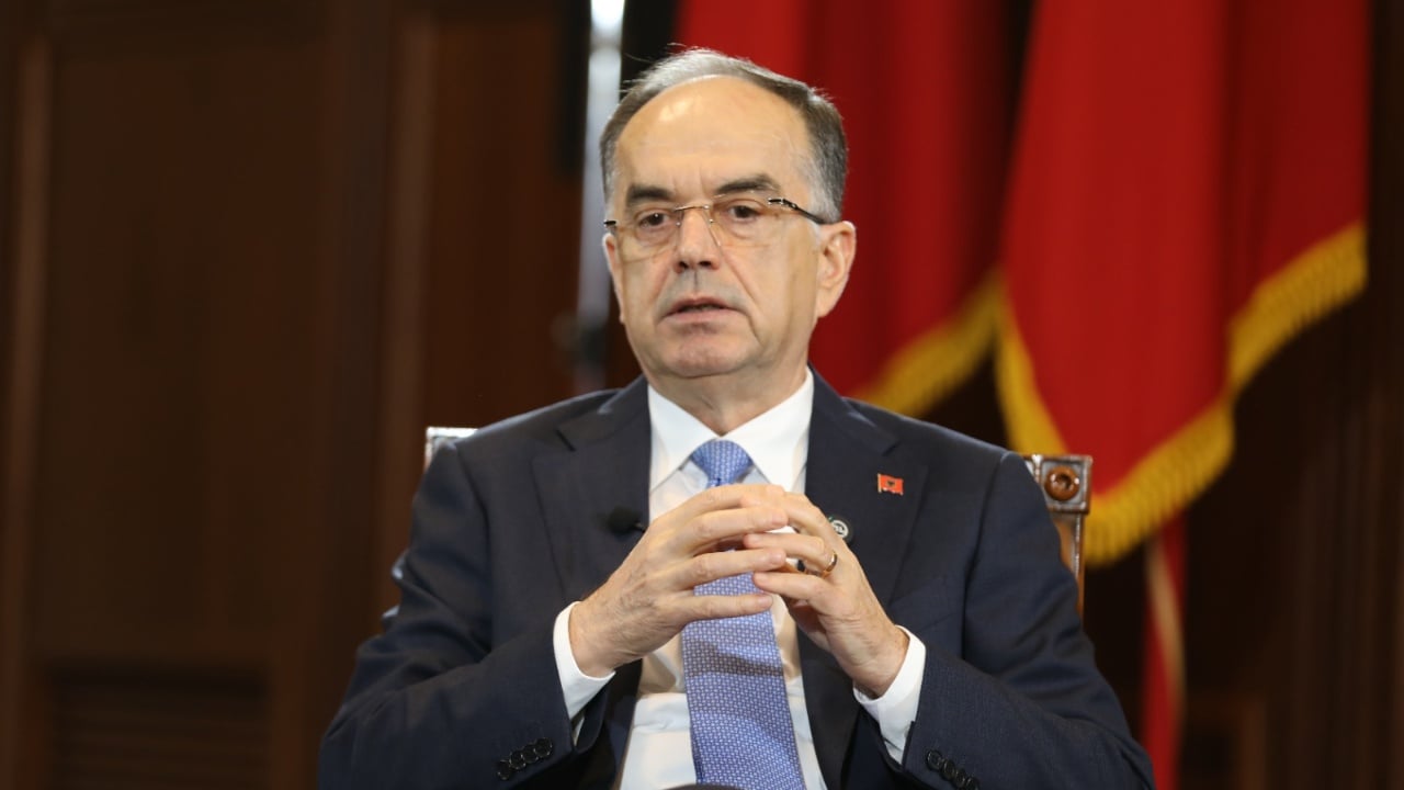 A do t’i rrëzojë Kushtetuesja zgjedhjet në Tiranë? Begaj: Do ta mbroj vendimin tim, konflikt për…