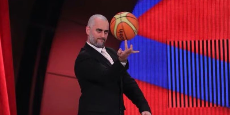 “Do paguaja biletë për shfaqjen e Binajt, por si kandidat ka regjisor Berishën”