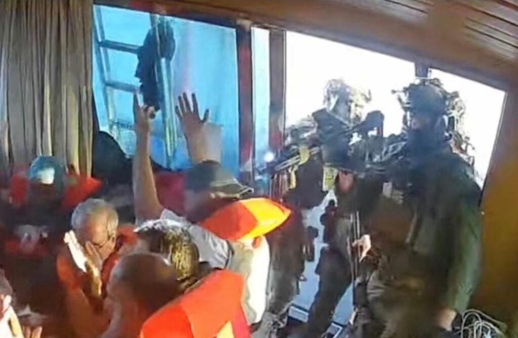 Terror apo siguri kombëtare? Izraeli përplas anijet me ndihma, arrestohet sërish Greta Thunberg (VIDEO)