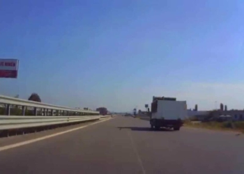 Energjia elektrike bllokon për 15 minuta autostradën në Fushë Mamurras
