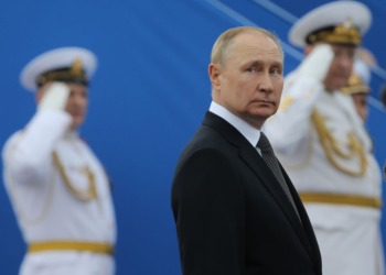 Nga Patriarku Kirill te fëmijët, gjithçka për të kremtuar kultin e Putinit