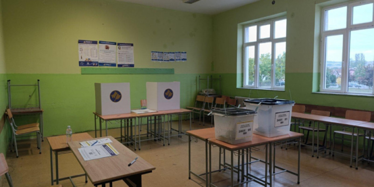 Vuçiç: Fitorja e Listës Serbe më e rëndësishme se ndeshja, shoh nervozizëm te shqiptarët!