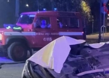 Tragjedi në Itali, aksidenti i rëndë iu merr jetën tre 20-vjeçarëve/ Detajet e para