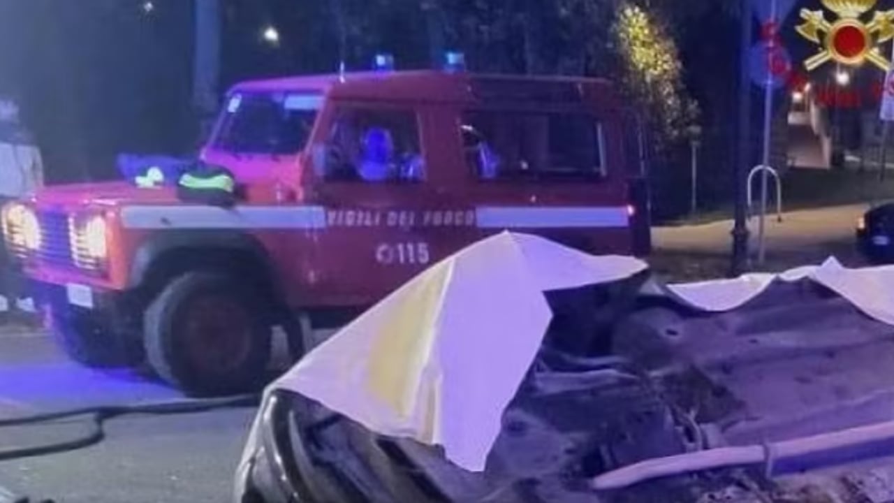 Tragjedi në Itali, aksidenti i rëndë iu merr jetën tre 20-vjeçarëve/ Detajet e para
