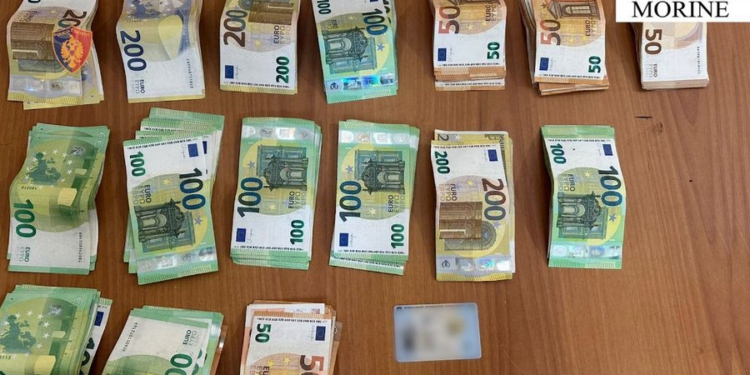 Morinë/ Kishte mbi 15 mijë euro me vete, procedohet 38- vjeçari