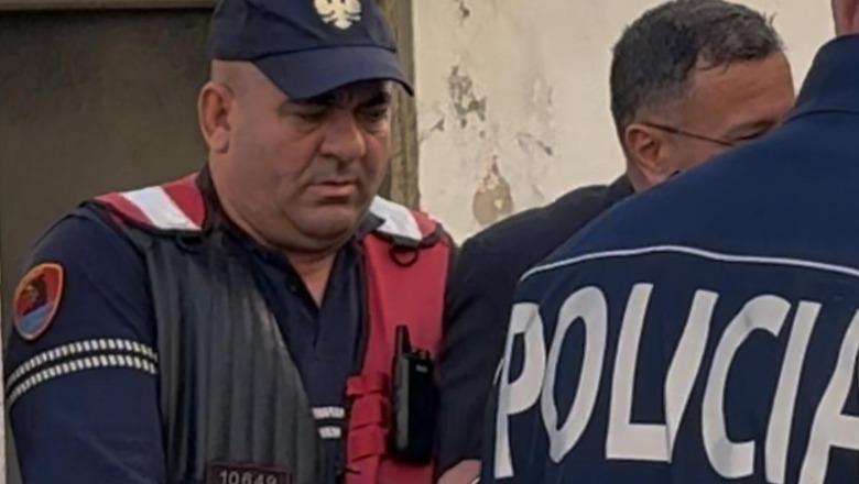 ‘Më ishte krijuar bindja se isha prokuror i SPAK-ut! Nuk kam dëmtuar asnjë..’, Gjykata e Sarandës lë në burg 49-vjeçarin