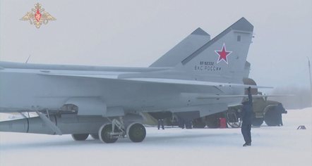 Vladimir Putin: Mund të testojmë armën e re bërthamore