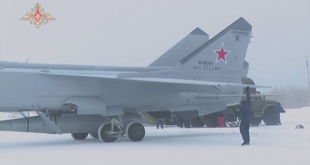 Vladimir Putin: Mund të testojmë armën e re bërthamore