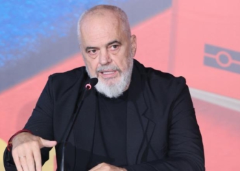 Veliaj kërkon pezullimin e dekretit të Begajt, PS “ndez” motorët për zgjedhjet në Tiranë! Rama mbledh pasdite strukturat politike